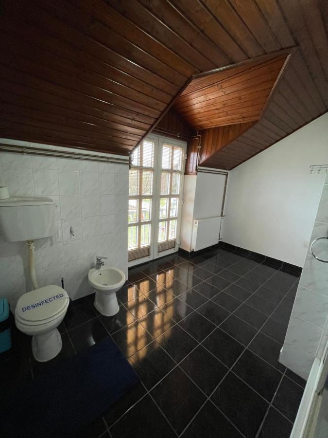 Guest House Luxotel Zrenjanin Zewnętrze zdjęcie